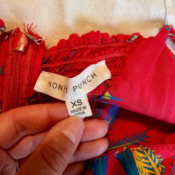 Cover up - Picture 2 of 3